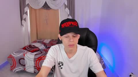 MatthewBoy online show from April 29, 12:09 pm