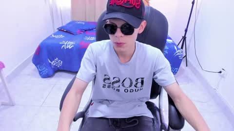 MatthewBoy online show from August 5, 11:57 am