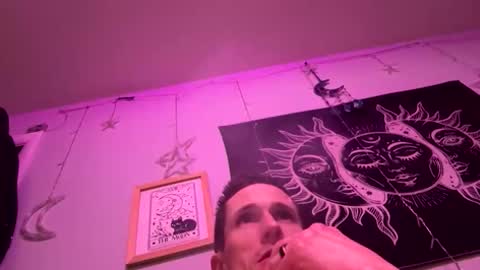 matthewc281 online show from March 13, 7:15 am