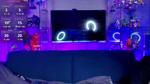 Snapshot of matti_sofia chatting on February 28, 11:11 am TATIANA AND ROUS online show from February 28, 11:11 am