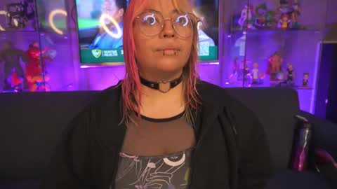 Snapshot of matti_sofia chatting on March 26, 11:05 am TATIANA AND ROUS online show from March 26, 11:05 am