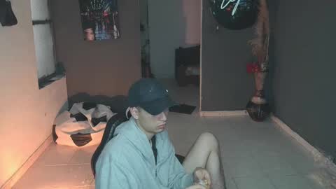 Snapshot of mattias_dantee chatting on February 20, 5:07 pm mattias online show from February 20, 5:07 pm