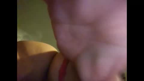 Snapshot of mattietgurl chatting on May 3, 2:50 am mattietgurl online show from May 3, 2:50 am