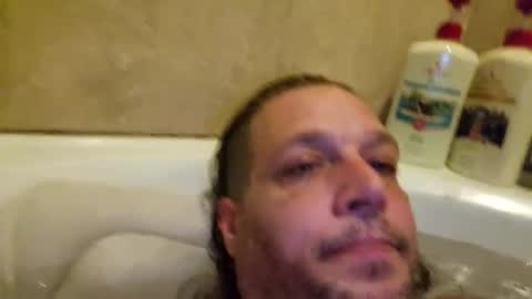 Snapshot of mattmatt4401 chatting on April 6, 11:22 am Mattmatt4401 online show from April 6, 11:22 am