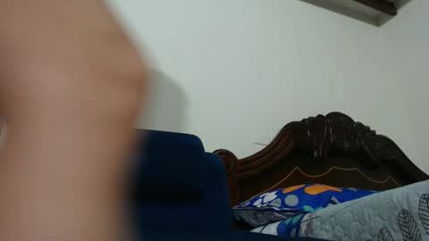 matturewet online show from December 8, 7:47 am