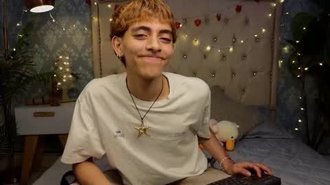 matty_spark online show from December 14, 3:06 pm