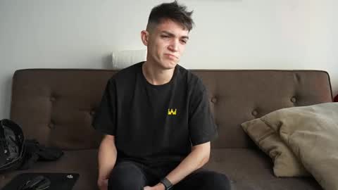 Snapshot of mattyaiden chatting on January 18, 4:55 pm Matty Aiden online show from January 18, 4:55 pm