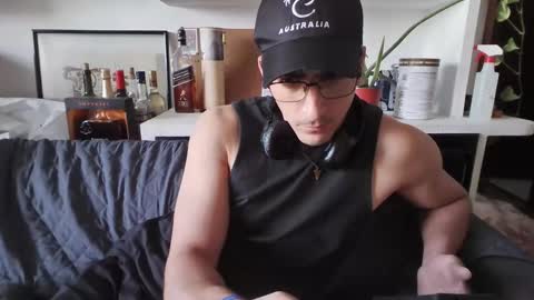 mattzz13 online show from April 5, 3:20 pm