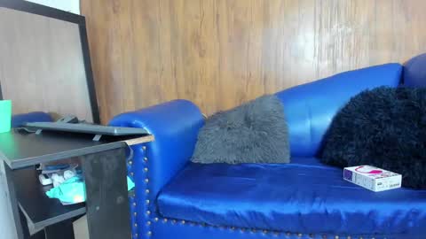 Snapshot of mature_beautiful chatting on March 1, 12:23 pm Lucy online show from March 1, 12:23 pm