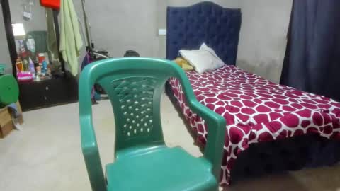 Snapshot of mature_bigboobs__ chatting on December 5, 3:39 pm mature_bigboobs__ online show from December 5, 3:39 pm