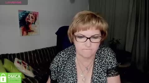 Snapshot of mature_blonde7 chatting on January 19, 2:57 am Lana online show from January 19, 2:57 am