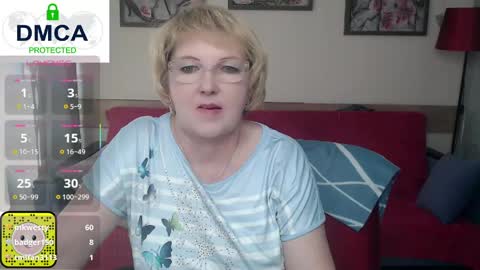 Snapshot of mature_blonde7 chatting on May 16, 10:36 am Lana online show from May 16, 10:36 am
