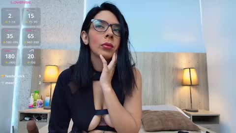 mature_eva online show from October 7, 11:18 am