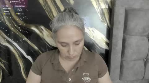 Snapshot of mature_gold chatting on October 13, 12:27 pm mature_gold online show from October 13, 12:27 pm