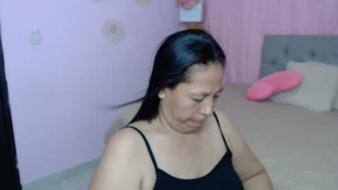 Snapshot of mature_martina_ chatting on October 7, 10:51 pm Martina online show from October 7, 10:51 pm
