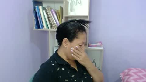 Snapshot of mature_martina_ chatting on November 7, 10:54 pm Martina online show from November 7, 10:54 pm