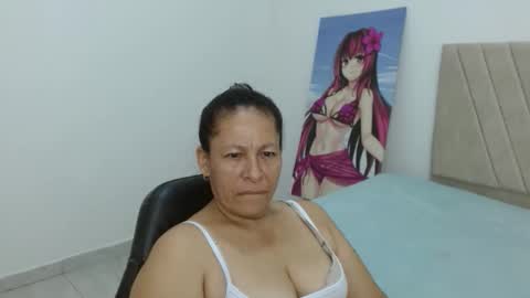 Snapshot of mature_martina_ chatting on March 1, 9:00 am Martina online show from March 1, 9:00 am