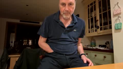 maturebritishguy online show from May 24, 9:09 pm