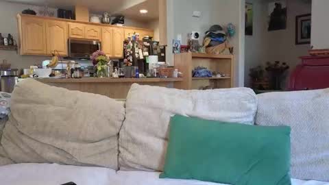 JustUs online show from November 15, 10:59 pm