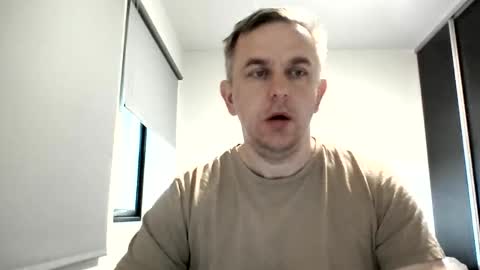 matureontheedge online show from May 10, 3:55 am