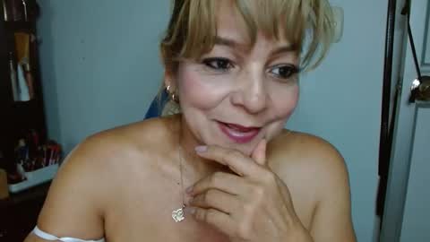 Cecilia online show from January 13, 3:06 pm