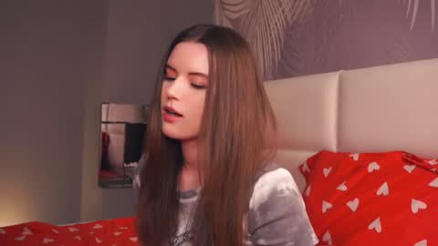 Lily online show from December 31, 1:15 am