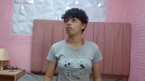 maurenicarus303av online show from March 23, 3:10 am