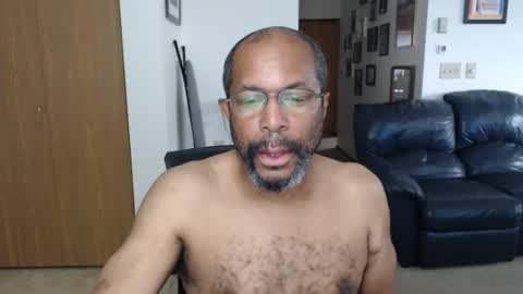 Snapshot of mauricewilson86 chatting on October 22, 2:50 pm mauricewilson86 online show from October 22, 2:50 pm