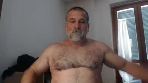 Snapshot of mauro1971 chatting on September 28, 11:15 am mauro1971 online show from September 28, 11:15 am