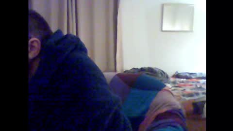 Snapshot of mavbar99 chatting on December 18, 12:54 am MaverickB online show from December 18, 12:54 am