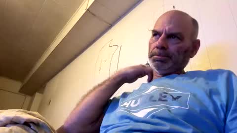 Snapshot of maverick7000 chatting on November 22, 1:54 pm maverick7000 online show from November 22, 1:54 pm