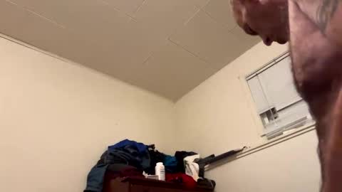 Snapshot of maverick7000 chatting on November 24, 10:37 am maverick7000 online show from November 24, 10:37 am