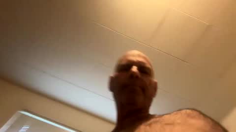 Snapshot of maverick7000 chatting on December 21, 10:50 pm maverick7000 online show from December 21, 10:50 pm