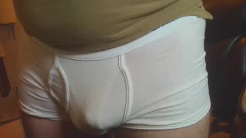 Snapshot of maverick_solo chatting on September 18, 10:39 am maverick_solo online show from September 18, 10:39 am