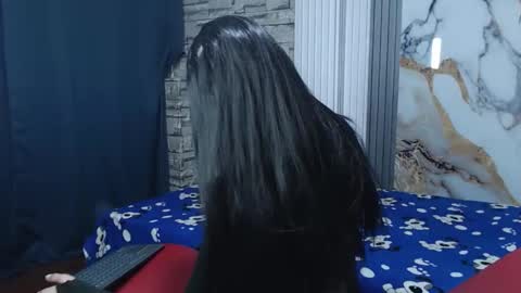 maverickhotson303av online show from December 5, 4:43 am