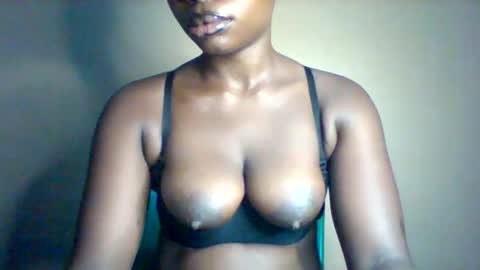 Maverlous pussy online show from March 12, 11:44 pm