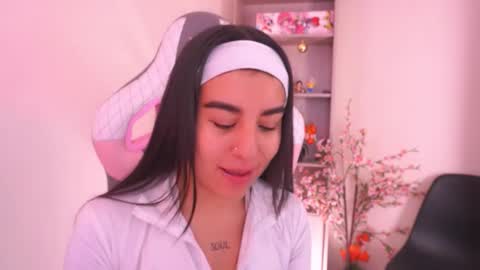 Mavi online show from February 3, 6:57 pm