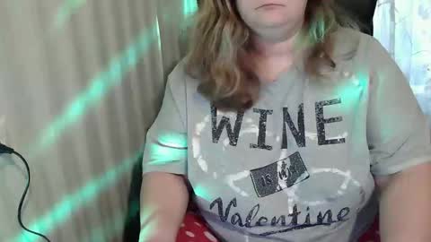 Snapshot of mavka2025 chatting on October 18, 6:48 am Mavka2025 online show from October 18, 6:48 am