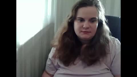 Snapshot of mavka2025 chatting on November 1, 7:32 am Mavka2025 online show from November 1, 7:32 am