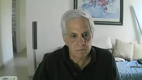 max_2017 online show from December 4, 8:06 pm