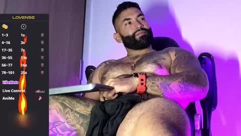 max__prada online show from November 15, 1:25 am