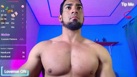 Snapshot of max_brown21 chatting on February 2, 8:51 pm max_brown21 online show from February 2, 8:51 pm