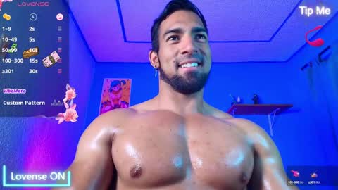 Snapshot of max_brown21 chatting on February 4, 7:55 pm max_brown21 online show from February 4, 7:55 pm