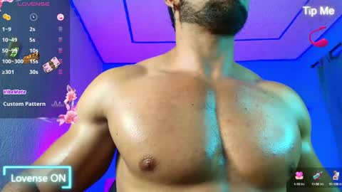 Snapshot of max_brown21 chatting on February 4, 10:55 pm max_brown21 online show from February 4, 10:55 pm