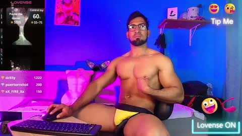 Snapshot of max_brown21 chatting on March 1, 3:53 am max_brown21 online show from March 1, 3:53 am