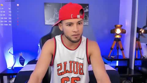 Max Conor online show from October 10, 12:15 pm