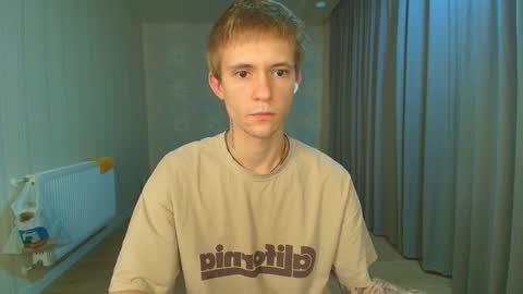 Snapshot of max_gen chatting on December 2, 12:30 am Max Gen with tats 24years And Ethan without tats 20 years online show from December 2, 12:30 am