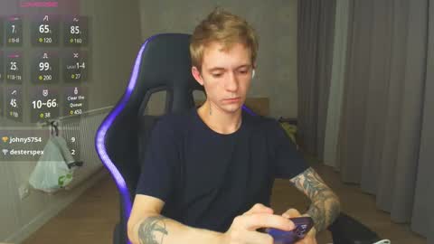 Snapshot of max_gen chatting on December 29, 3:57 pm Max Gen with tats 24years And Ethan without tats 20 years online show from December 29, 3:57 pm