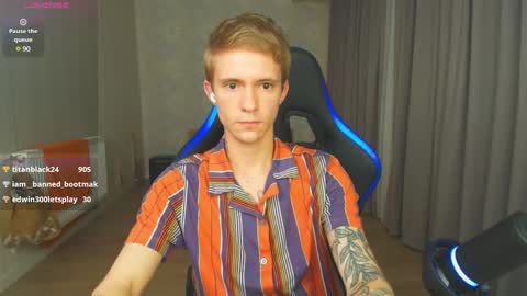 Snapshot of max_gen chatting on January 10, 8:37 pm Max Gen with tats 24years And Ethan without tats 20 years online show from January 10, 8:37 pm