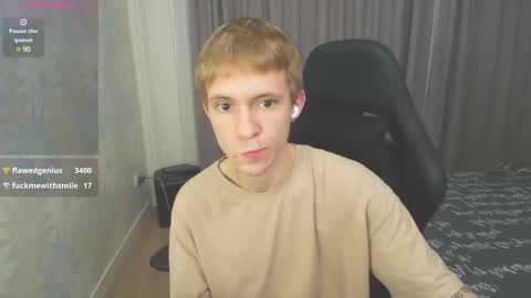 Snapshot of max_gen chatting on February 3, 2:03 am Max Gen with tats 24years And Ethan without tats 20 years online show from February 3, 2:03 am